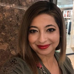 Meet your Posher, Bernadette